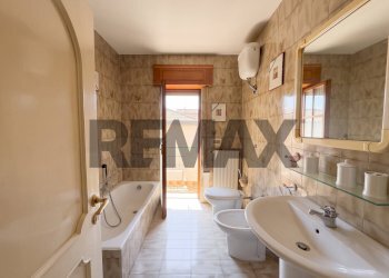 Bagno - Appartamento via meridionale
 
4, Grassano - foto 16