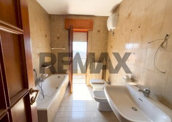 Bagno - Appartamento via meridionale
 
4, Grassano - foto 40