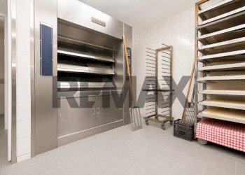 Cabina armadio - Commercial Activity Via Re Martino
240, Aci Castello - photo 19