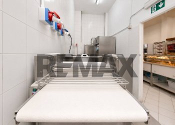 Dettagli - Commercial Activity Via Re Martino
240, Aci Castello - photo 24