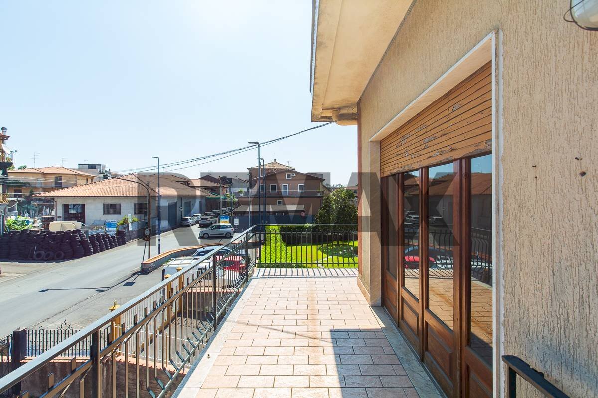 Balcone - Appartamento Via Tondo
23, Pedara - foto 2