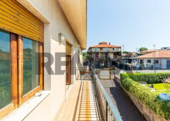 Balcone - Appartamento Via Tondo
 
23, Pedara - foto 16