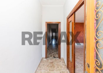 Hall / corridoio - Appartamento Via Tondo
 
23, Pedara - foto 4