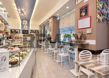 Cucina - Cafeteria - Cold Bar Piazza Indirizzo
12, Acireale - photo 18