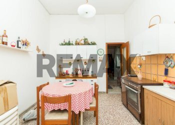 Cucina - Independent house Via Sarro Civita
 
32, Zafferana Etnea - photo 14