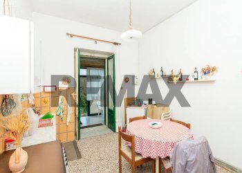Sala da pranzo - Independent house Via Sarro Civita
 
32, Zafferana Etnea - photo 15
