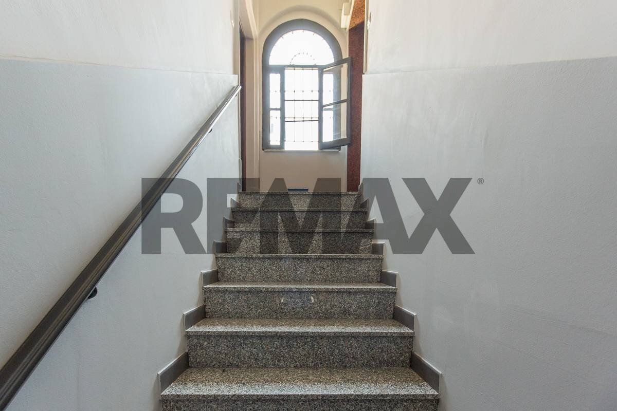 Scale - Semi-detached house Via Bonforte
34, Catania - photo 2