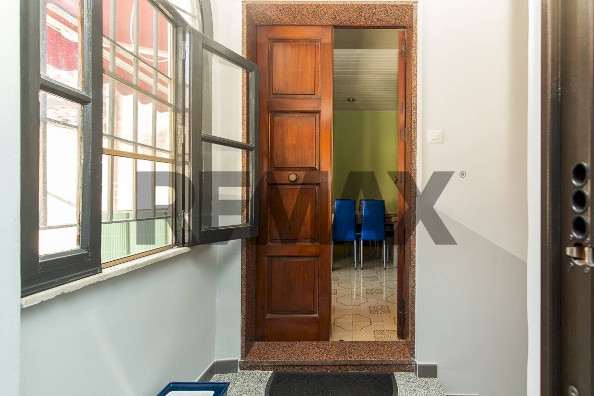 Hall / corridoio - Semi-detached house Via Bonforte
34, Catania - photo 3