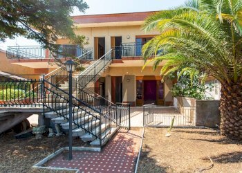 Casa all\'aperto - Appartamento Via Tondo
 
23, Pedara - foto 1