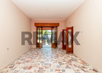 Stanza vuota - Appartamento Via Tondo
 
23, Pedara - foto 7
