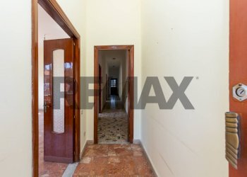 Hall / corridoio - Appartamento Via Tondo
 
23, Pedara - foto 5