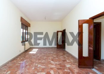 Stanza vuota - Appartamento Via Tondo
 
23, Pedara - foto 7