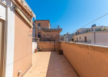 Terrazza - Casa indipendente Via Vincenzo Gioberti
 
51/53/55, Grammichele - foto 19