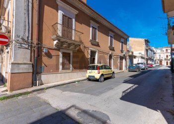 Edificio all\'aperto - Casa indipendente Via Vincenzo Gioberti
 
51/53/55, Grammichele - foto 29
