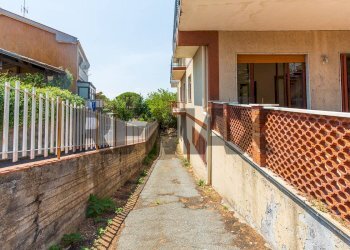 Casa all\'aperto - Magazzino Via Tondo
21, Pedara - foto 6