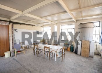 Sala da pranzo - Apartment Corso Italia
 
114, Paterno - photo 41