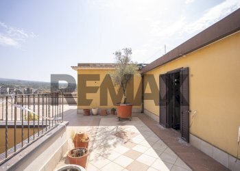Terrazza - Apartment Corso Italia
 
114, Paterno - photo 45