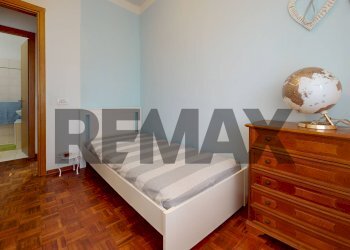 Camera / camera da letto - Quadrilocale via domenico cimarosa
 
22, Viareggio - foto 15