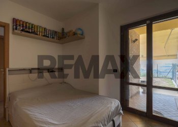 Camera / camera da letto - Quadrilocale via dei gladioli
 
11, Recanati - foto 20