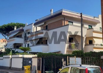 Edificio all\'aperto - Trilocale CORSO SAN FRANCESCO
75, Anzio - foto 3
