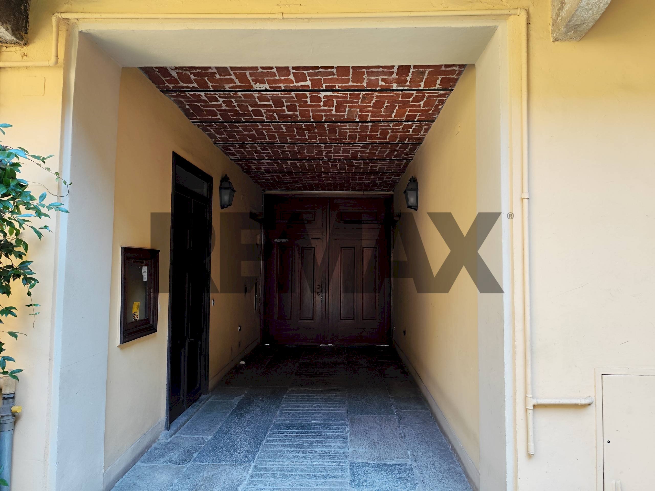 Hall / corridoio - Two-room apartment Via Della Rocca
34, Torino - photo 2