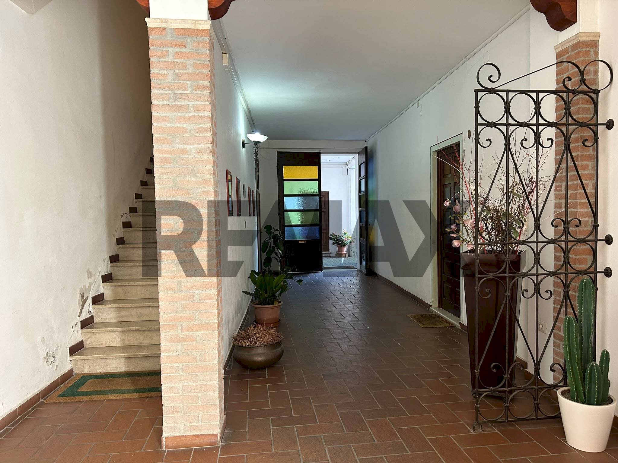 Scale - Two-room apartment Via Del Gambero
 
4, Ferrara - photo 1