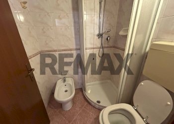 Bagno - Two-room apartment Via Del Gambero
 
4, Ferrara - photo 9