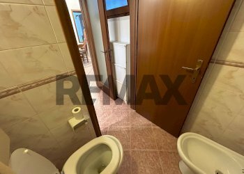 Bagno - Two-room apartment Via Del Gambero
 
4, Ferrara - photo 11