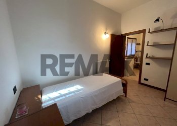 Camera / camera da letto - Two-room apartment Via Del Gambero
 
4, Ferrara - photo 24