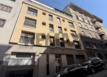 Edificio all\'aperto - Four-room apartment via buonarroti
6, Trieste - photo 1