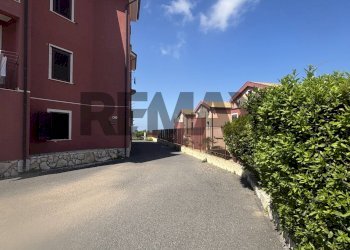 Edificio all\'aperto - Four-room apartment Via Enna
 
1, Melilli - photo 6