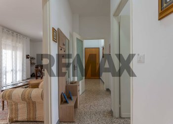 Hall / corridoio - Four-room apartment VIA RAMACCA
19, Siracusa - photo 19