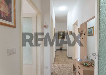 Hall / corridoio - Four-room apartment VIA RAMACCA
19, Siracusa - photo 26