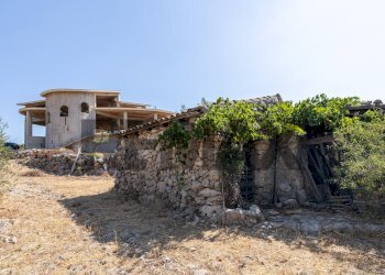 Casa all\'aperto - Appartamento via cugno canne
 
43, Floridia - foto 9
