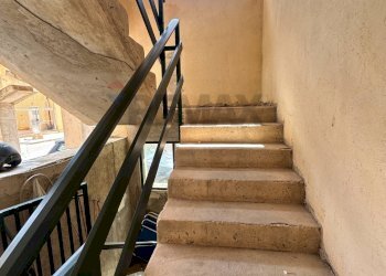 Scale - Apartment Via Dei Ciclamini
 
37, Pachino - photo 16