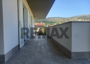 Balcone - Quadrilocale Via Concezione
 
31, Caserta - foto 11