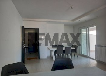 Sala da pranzo - Quadrilocale Via Concezione
 
31, Caserta - foto 13