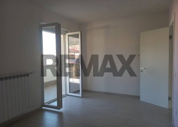 Stanza vuota - Quadrilocale Via Concezione
 
31, Caserta - foto 20