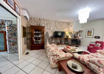 Soggiorno - Terraced Villa Antonio Marino
 
61, Caserta - photo 24