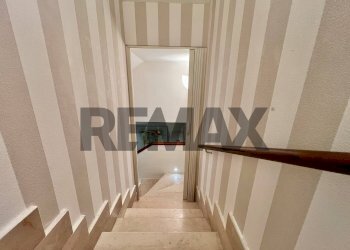 Scale - Terraced Villa Antonio Marino
 
61, Caserta - photo 78