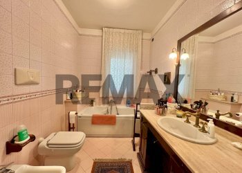 Bagno - Terraced Villa Antonio Marino
 
61, Caserta - photo 121