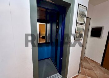 Hall / corridoio - Terraced Villa Antonio Marino
 
61, Caserta - photo 158