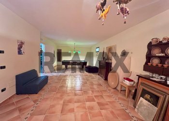 Soggiorno - Terraced Villa Antonio Marino
 
61, Caserta - photo 159