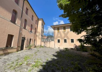 Edificio all\'aperto - Apartment Via Rizzera
 
243, Vittorio Veneto - photo 4