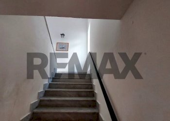 Scale - Four-room apartment via campanella
 
19, Marigliano - photo 4