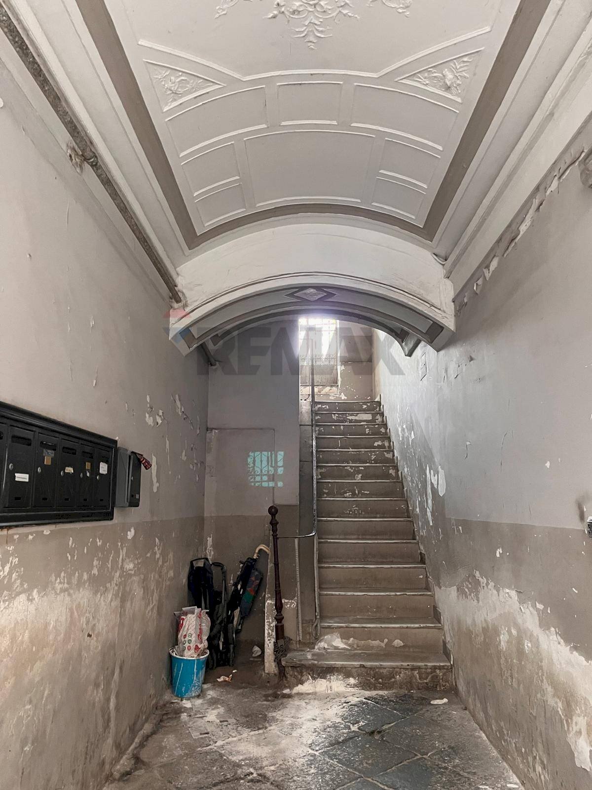 Ricezione / Lobby - Trilocale Via Liguria
17, Napoli - foto 2