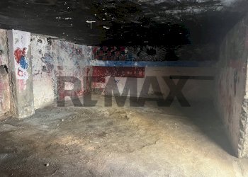 Parcheggio - Box Via Vittorio Emanuele
 
49, Napoli - photo 2