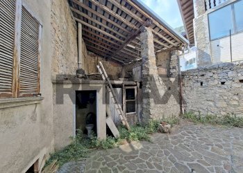 Casa all\'aperto - Casa semi indipendente VITTORIO EMANUELE
 
1, Bianzano - foto 6