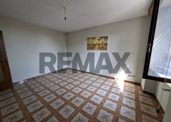 Stanza vuota - Casa semi indipendente VITTORIO EMANUELE
 
1, Bianzano - foto 10
