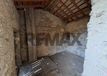 Stanza vuota - Casa semi indipendente VITTORIO EMANUELE
 
1, Bianzano - foto 23